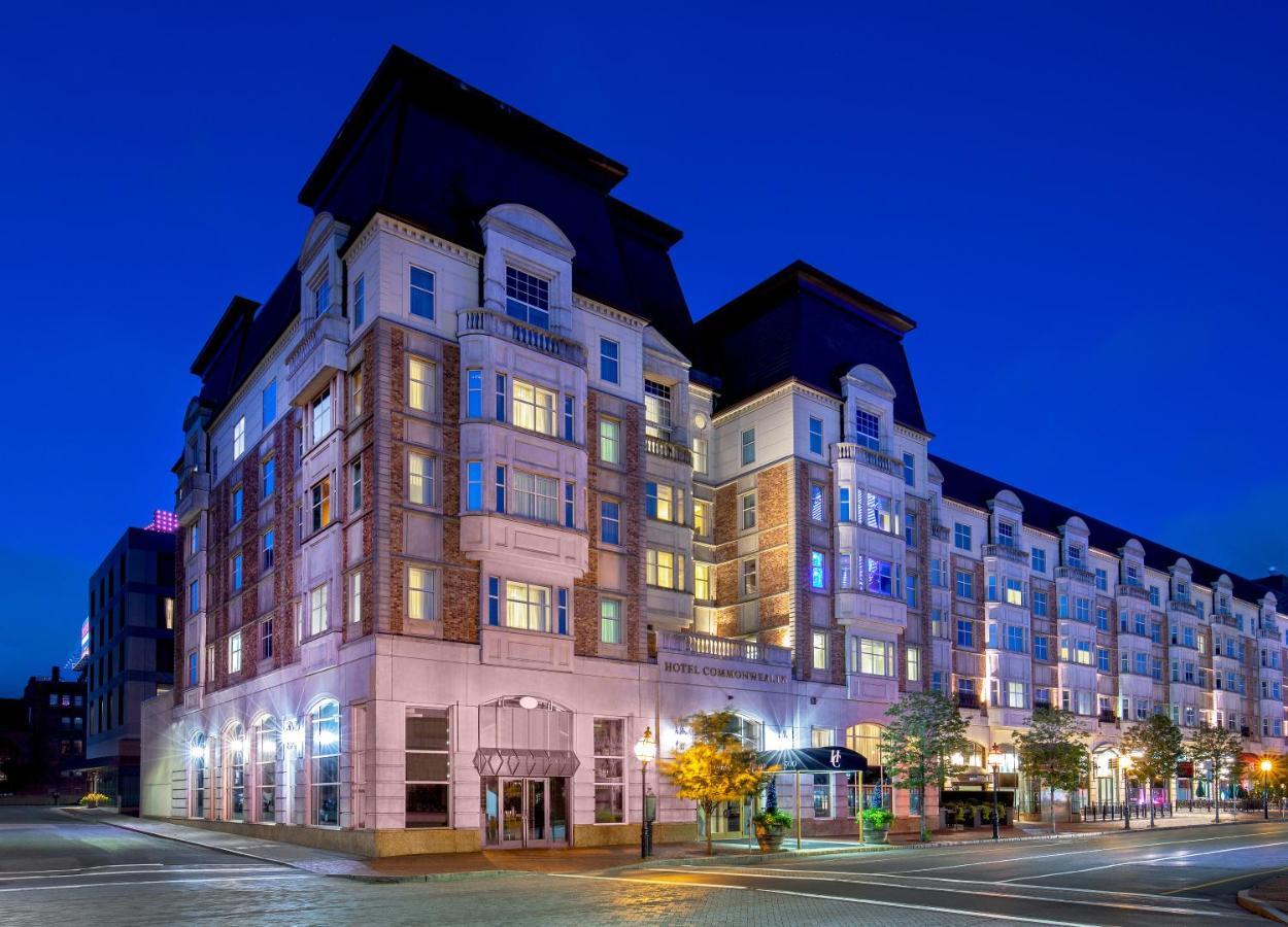 Hotel Commonwealth Boston Extérieur photo The Village at West End