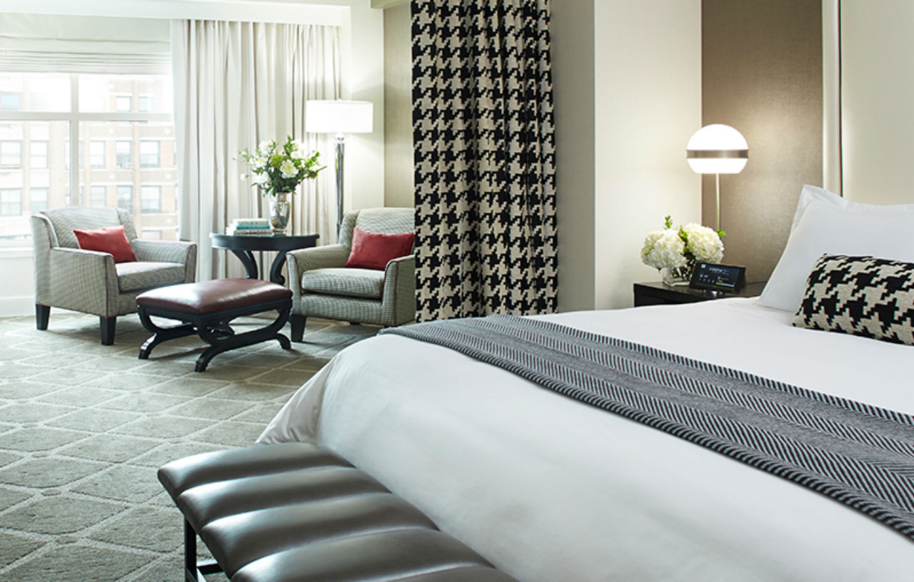 Hotel Commonwealth Boston Extérieur photo A suite at the Four Seasons Hotel