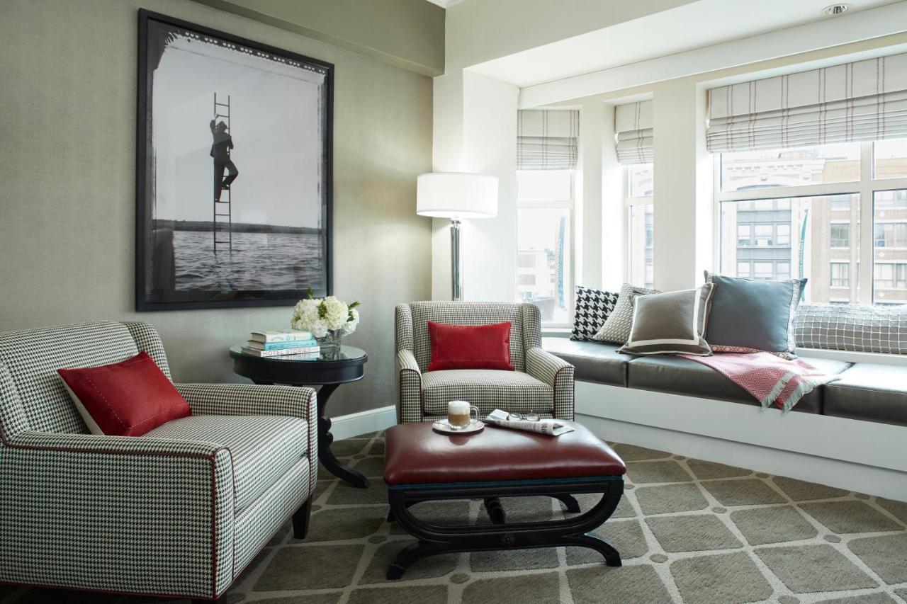 Hotel Commonwealth Boston Chambre photo A living room at The Carlyle